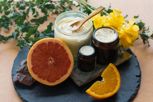Grapefruit and Sweet Orange Body Butter / Body Lotion containing shea butter and cocoa butter for lasting skin hydration. Particularly good for very dry skin. Chemical free and fairtrade ingredients.